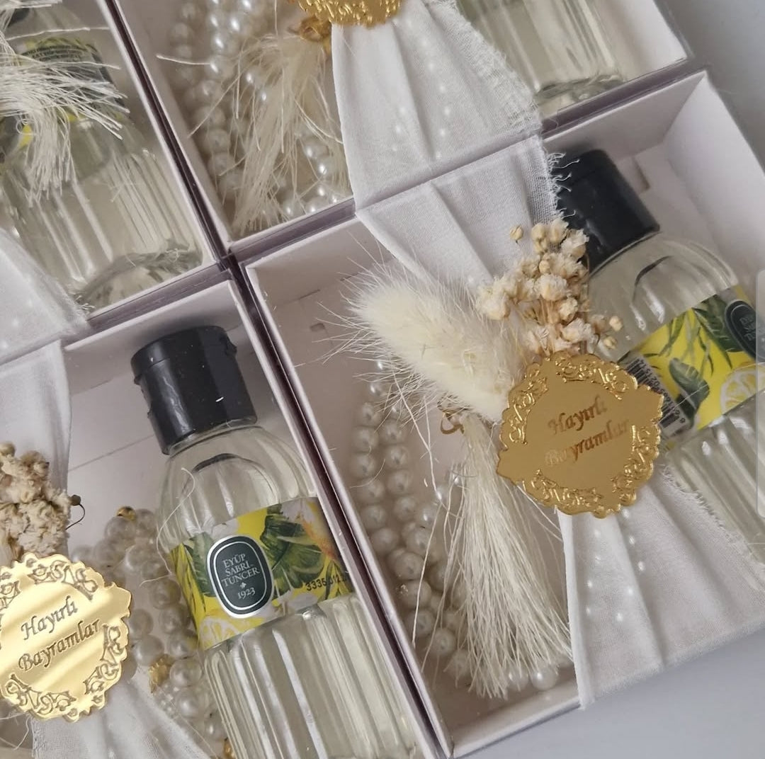 Eau de Cologne & tasbih