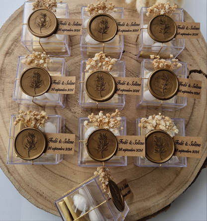 Dulces grageas de chocolate y almendras 