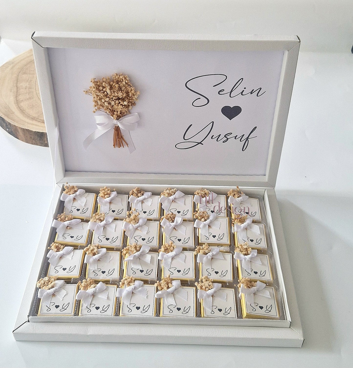 Boîte de chocolats - Fleuries
